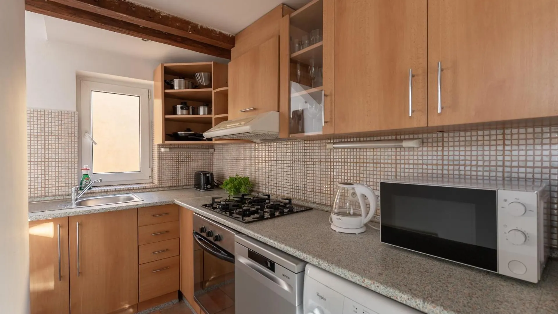 Apartment With Terrace In Prague Center
